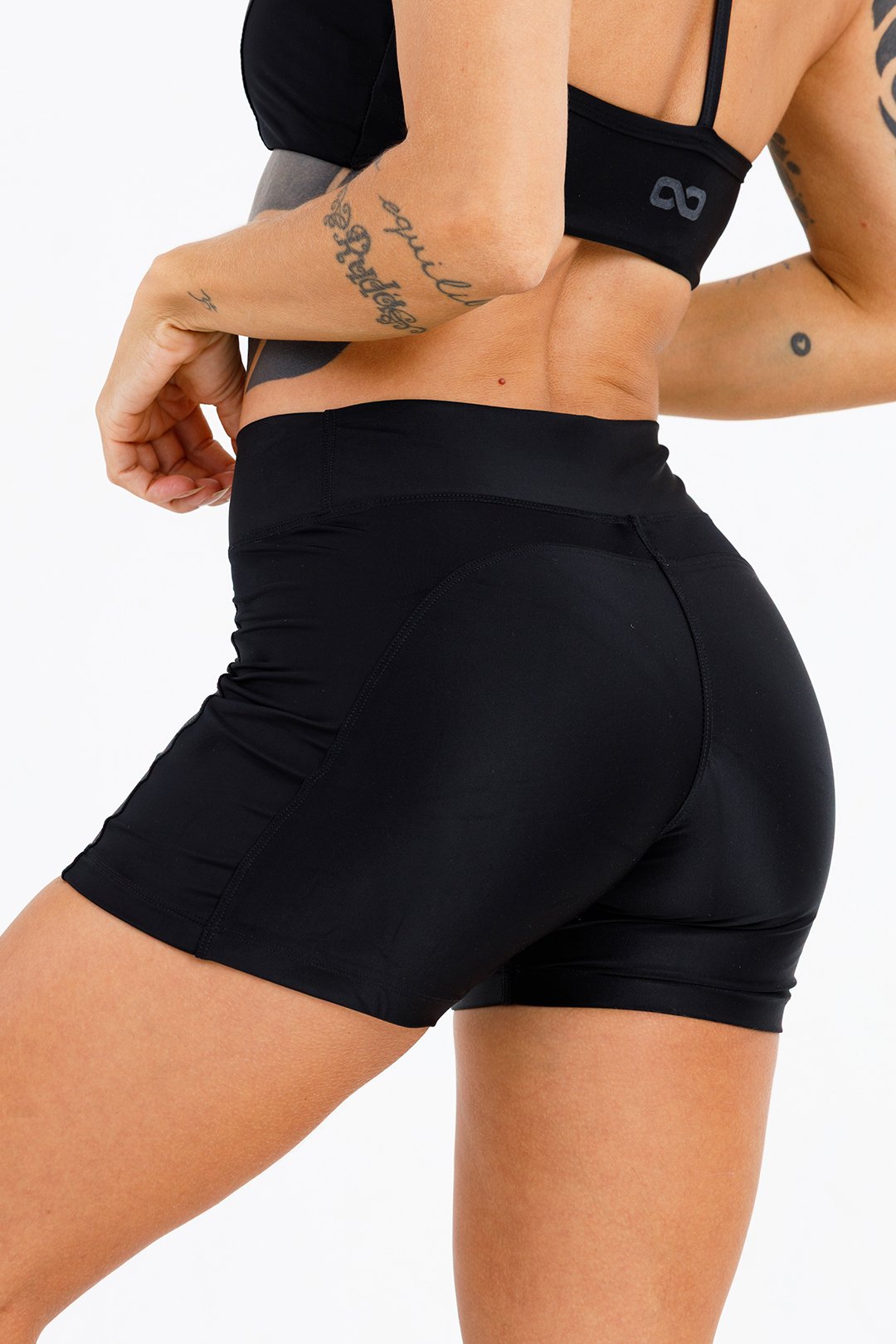 03 shorts tais luxos preto g