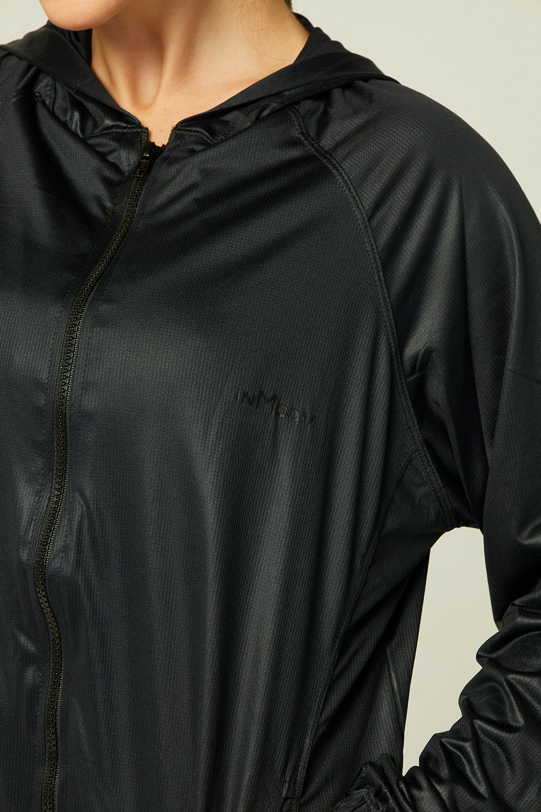 04 jaqueta lu run preta g