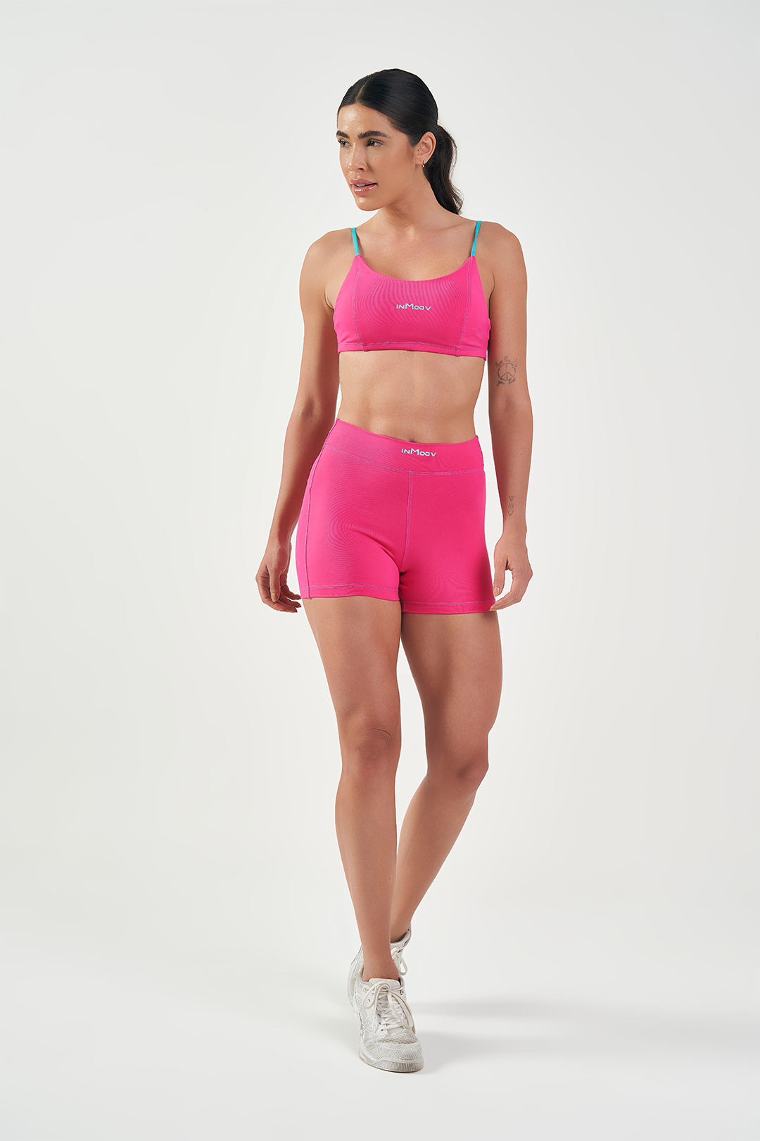 02 shorts valeria rosa jubilee