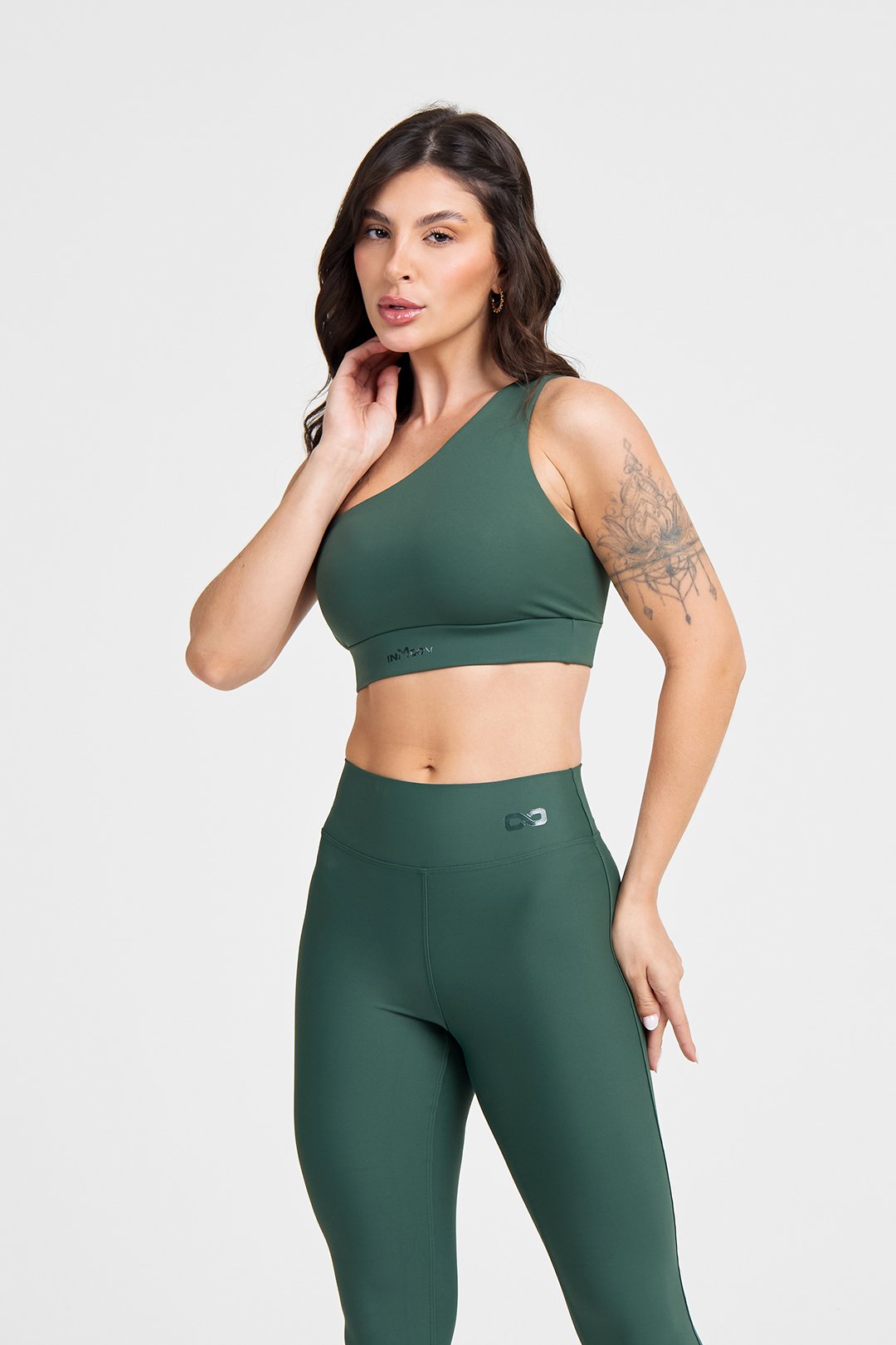 01 macaquinho lu aloe